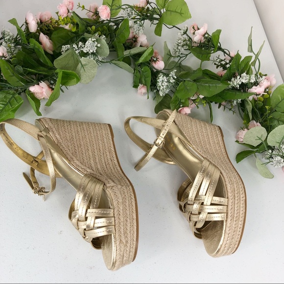 New Coach Wedge Heel Gold size 10B (Box P) - Picture 3 of 8